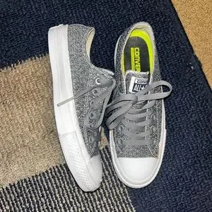 Sepatu Converse Chuck Taylor Taylor Converse Lunarlon 88